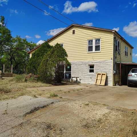 1204 Poplar Street, Sweetwater, TX 79556