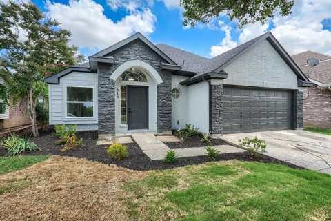 616 Fox Run Trail, Saginaw, TX 76179