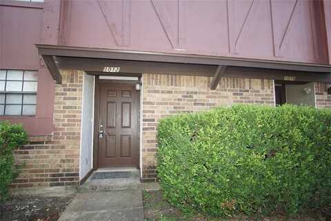 1008 Southmoor Drive, Arlington, TX 76010