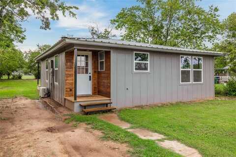 1209 Melwood Avenue, Brownwood, TX 76801