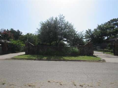 2206 Bluebonnet Avenue, Denison, TX 75020