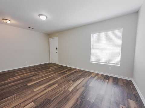 2461 Volga Avenue, Dallas, TX 75216