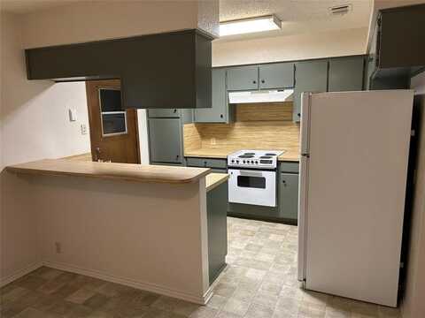 1300 N Nolan River Road, Cleburne, TX 76033