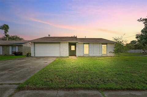 7101 Christie Lane, Dallas, TX 75249