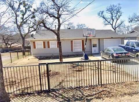 2412 Cravens Road, Fort Worth, TX 76112
