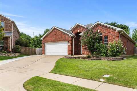 7910 Corona Court, Arlington, TX 76002