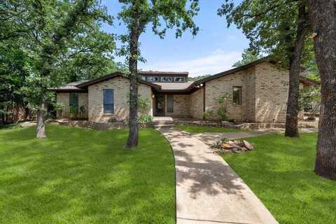 2809 Burlwood Drive, Dalworthington Gardens, TX 76016