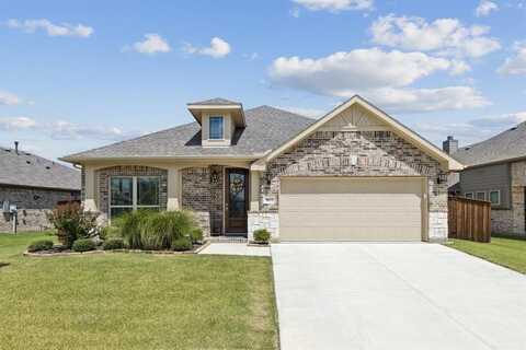9053 Silver Dollar Drive, Fort Worth, TX 76131