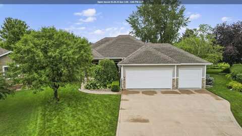 242 E SAWGRASS TRL, Dakota Dunes, SD 57049