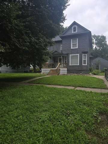 926 Central Ave. SE, Le Mars, IA 51031