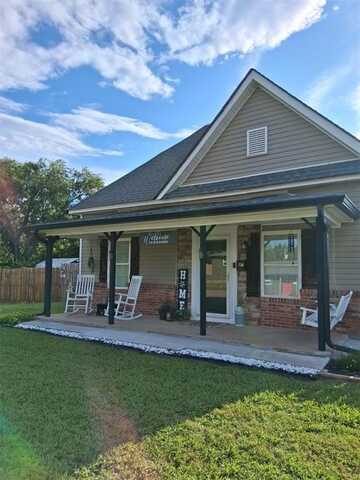 730 N Tucker Avenue, Shawnee, OK 74801