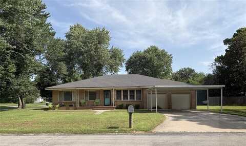 501 E Almond Street, Lexington, OK 73051