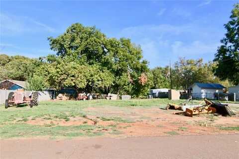 414 N Howard Avenue, Elk City, OK 73644