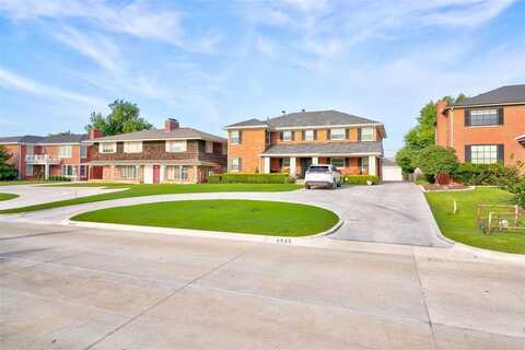 6525 Avondale Drive, Nichols Hills, OK 73116