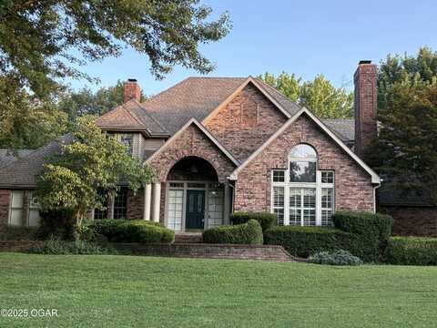 902 S Quail Run, Carthage, MO 64836