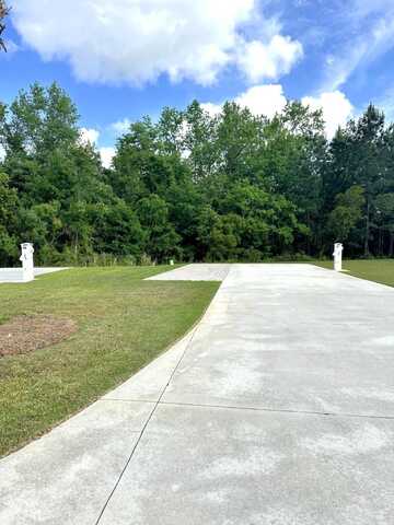 11869 Gateway Drive, Elberta, AL 36530