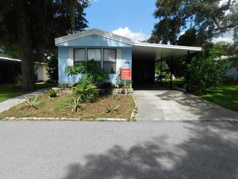 3801 Oakcrest Lane, Zephyrhills, FL 33541