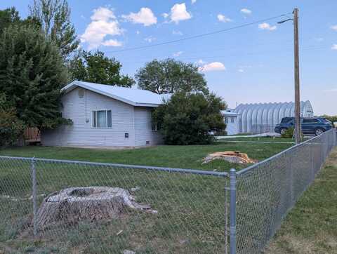 736 E Jackson St, Burns, OR 97720