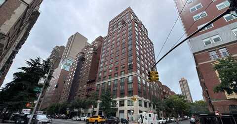 90 East End Avenue, New York, NY 10028
