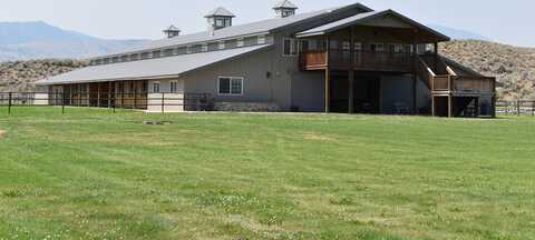 2034 Pine Creek Rd, Tonasket, WA 98855