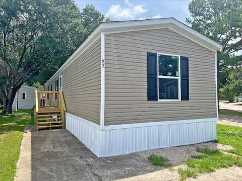 5885 Lavey Lane, Baker, LA 70714