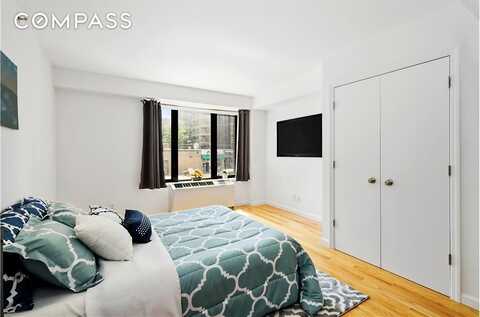 189 Avenue C, New York, NY 10009