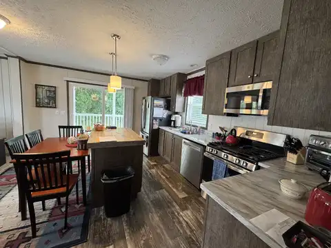 142 Apollo, Flushing, MI 48433