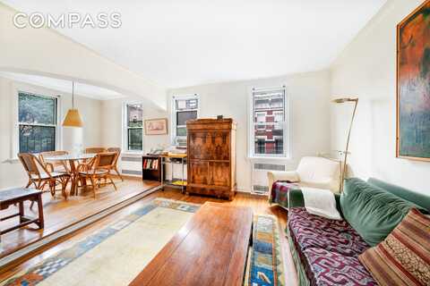 310 West 55th Street, New York, NY 10019