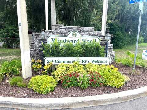 92 Tanglewood Lane, Thonotosassa, FL 33592