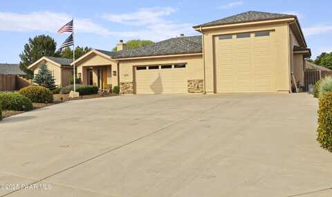7835 Smoke House Lane, Prescott Valley, AZ 86315