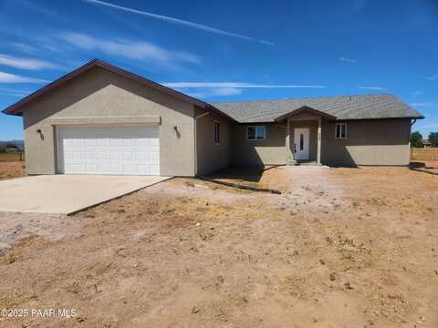 895 W Ranch House Road, Paulden, AZ 86334