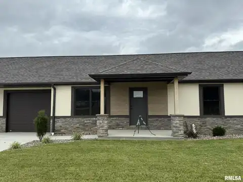 2825 N 23RD Street, Quincy, IL 62305