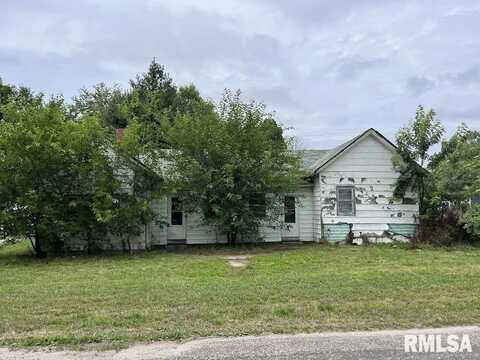 506 W MCLEAN Street, Colchester, IL 62326