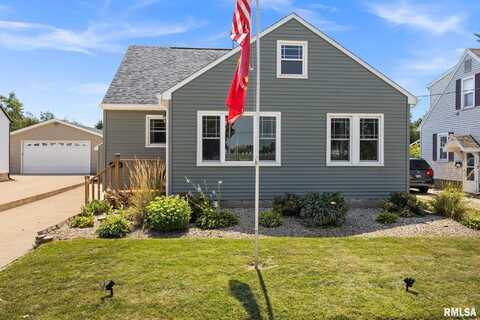444 N BAUMAN Avenue, Morton, IL 61550