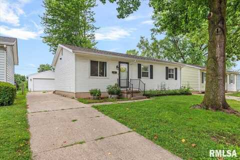 1811 FAIRFIELD Drive, Springfield, IL 62702