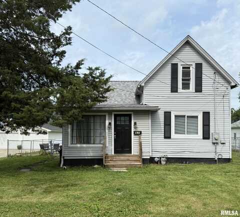 915 N WALNUT Street, Kewanee, IL 61443