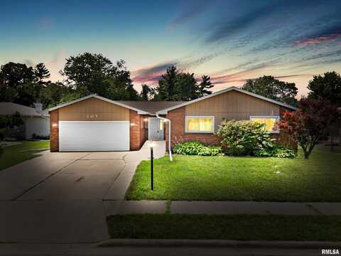 107 CHESTNUT Drive, Morton, IL 61550