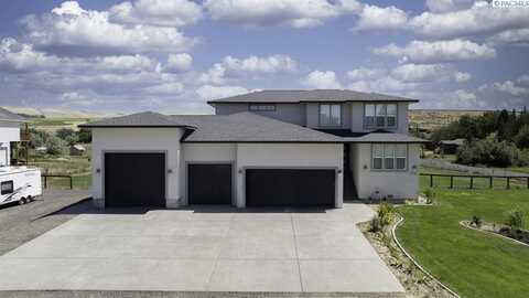 9216 E Pendleton Rd, Benton City, WA 99320