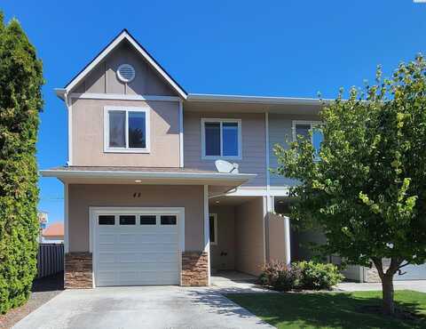 48 S Dawes St, Kennewick, WA 99336
