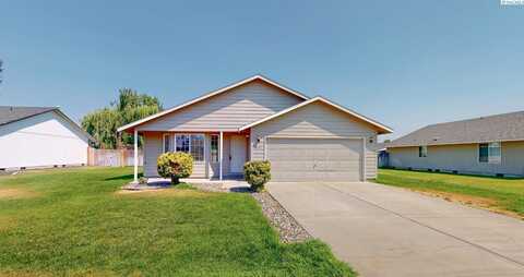 8411 Packard Drive, Pasco, WA 99301