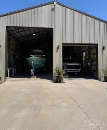 5392 Sa Jones Rd, Milton, FL 32583
