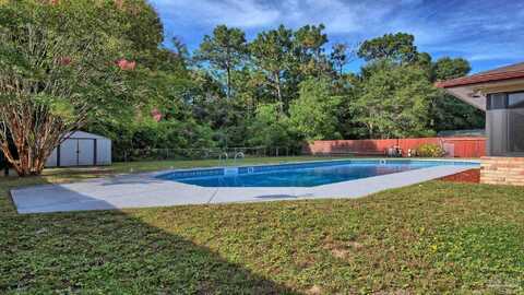 9013 Blue Bay Ln, Pensacola, FL 32506