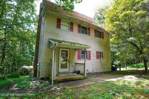 590 Pinewood Road, Lehighton, PA 18235