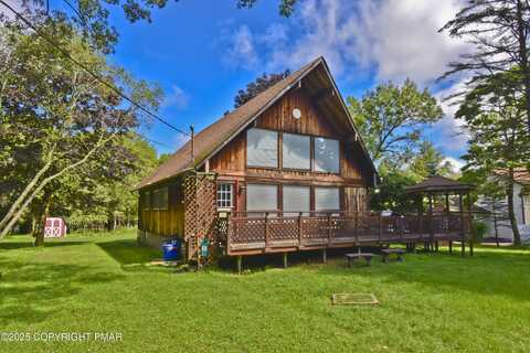 37 Lakeview Drive, Albrightsville, PA 18210