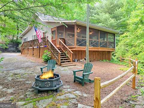382 Finch Drive, Clayton, GA 30525