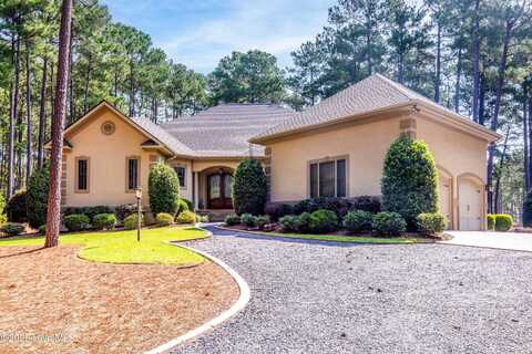 58 Greyabbey Drive, Pinehurst, NC 28374