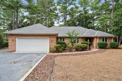 210 Westchester Circle, Pinehurst, NC 28374