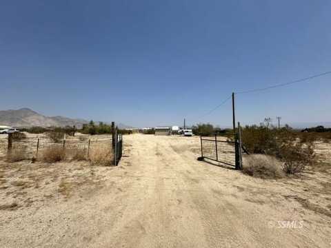 8028 ARSENAULT RD, Inyokern, CA 93527