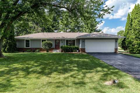 5590 White Plains, ROCKFORD, IL 61108
