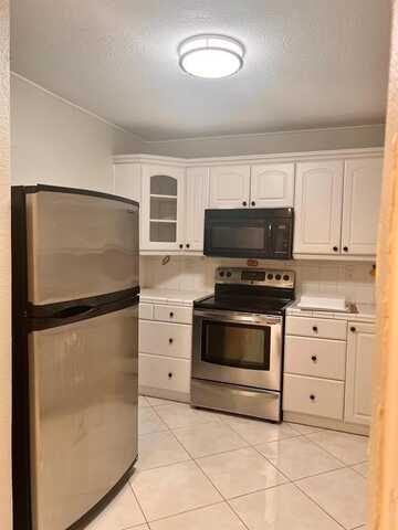 22435 SW 61st Way, Boca Raton, FL 33428